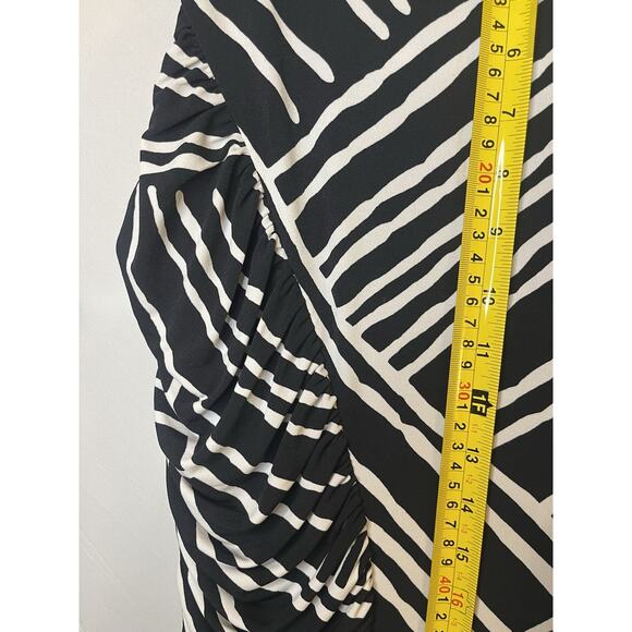 Calvin Klein black and white striped sleeveless ruched bodycon dress Size 6 - Picture 7 of 7
